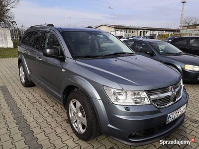 używany Dodge Journey ze Szwecji 2.7 LPG automat 7 osobowy android