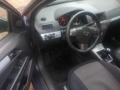 Szary Używany 2006 Opel Astra Kombi | 3999 zł (Uczciwa cena)
