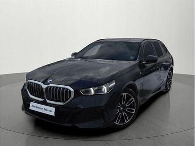Czarny carbon m metalizowany Używany 2024 BMW 520 Comfort Edition Kombi | 224 900 zł (Uczciwa cena)