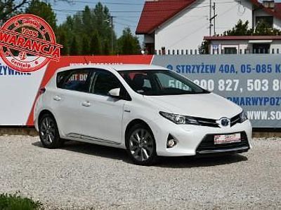 Toyota Auris Hybrid