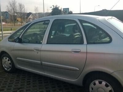Używany 2006 Citroën Xsara Picasso Minivan | 9800 zł