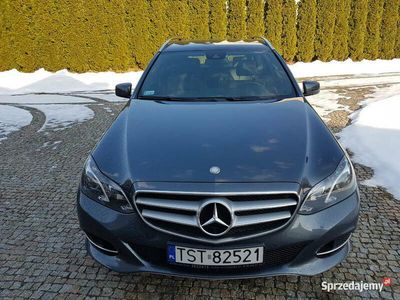 używany Mercedes E220 W212 08.2016BlueTEC 4Matic Kombi Avantgarde
