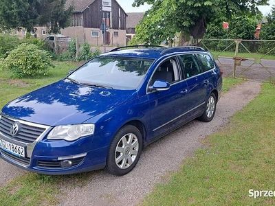 Niebieski Używany 2005 VW Passat Kombi | 11 000 zł (Drogi)