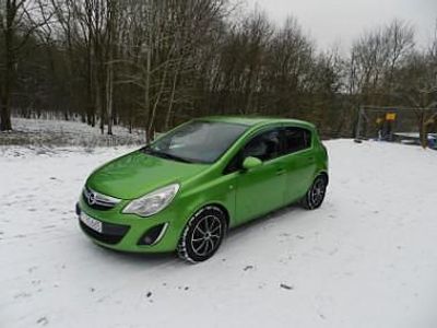 Używany Opel Corsa 100 KM (73 kW) 2012 Zielony Hatchback