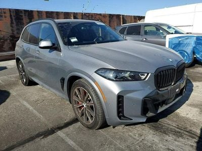 Srebrny Używany 2024 BMW X5 SUV | 211 030 zł