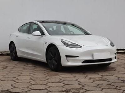 Używany Tesla Model 3 208 kW (283 KM) 2020 Biały Sedan/Limuzyna