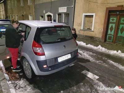 używany Renault Scénic 2 Benzyna