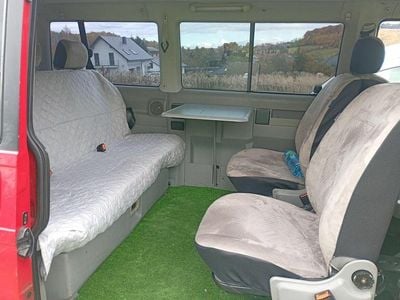 Używany VW Multivan 1997 Czerwony Van