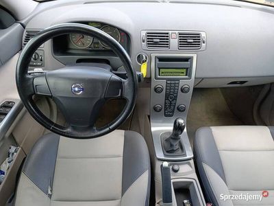 Volvo S40
