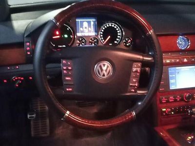 Czarny Używany 2007 VW Phaeton Sedan/Limuzyna | 14 000 zł