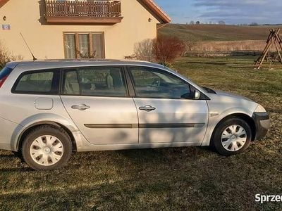 Srebrny Używany 2006 Renault Mégane II Kombi | 1500 zł (Dobra cena)
