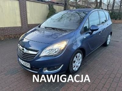 Niebieski (metalik) Używany 2016 Opel Meriva Minivan | 25 500 zł (Uczciwa cena)