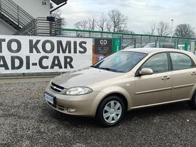 Używany Chevrolet Lacetti 109 KM (80 kW) 2006 Beżowy (metalik) Hatchback