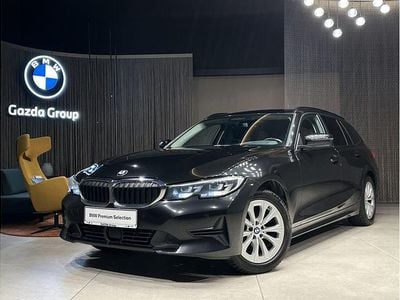 Używany BMW 320 Advantage 190 KM (139 kW) 2020 Black sapphire metallic metalizowany Kombi