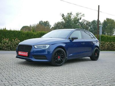 Granatowy Używany 2015 Audi A3 Ambiente Hatchback | 48 900 zł (Uczciwa cena)
