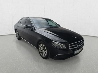 Mercedes E200