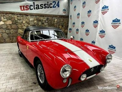 Używany MG Midget 1974 Czerwony Kabriolet