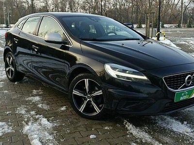 Czarny Używany 2017 Volvo V40 Hatchback | 44 900 zł (Dość drogi)