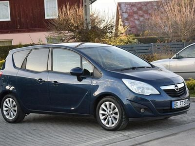 Używany Opel Meriva 140 KM (102 kW) 2012 Granatowy Minivan
