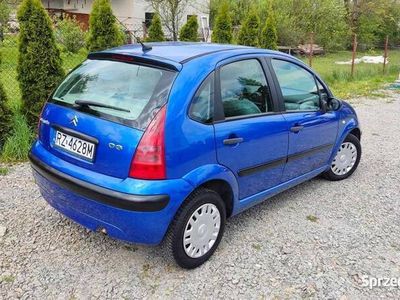 używany Citroën C3 1.1 Benzyna 2004r Klimatyzacja Ekonomiczny