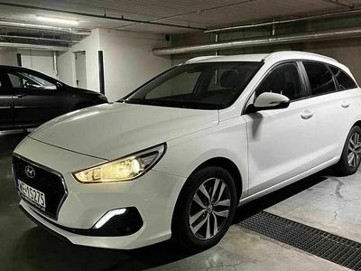 Używany Hyundai i30 Comfort 2020 Biały Kombi
