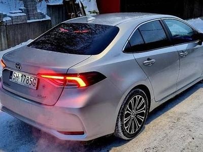 Srebrny Używany 2019 Toyota Corolla Sedan/Limuzyna | 75 000 zł (Dość drogi)