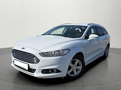 Biały Używany 2016 Ford Mondeo Titanium Kombi | 48 900 zł (Dość drogi)
