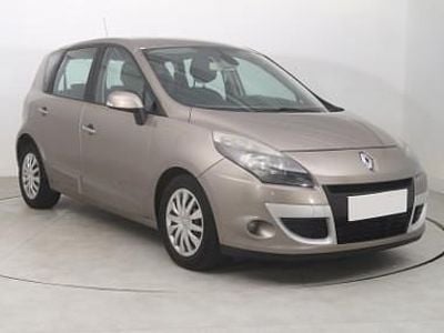 Używany Renault Scénic III 131 KM (96 kW) 2009 Złoty Minivan