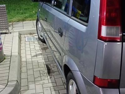 Używany 2004 Opel Meriva Minivan | 5300 zł (Dość drogi)
