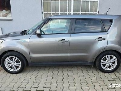 używany Kia Soul EV 100 % elektryk, zasięg 66 km