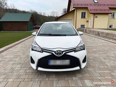 używany Toyota Yaris Kamera cofania Alufelgi Sparco