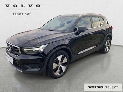 Czarny Używany 2022 Volvo XC40 SUV | 129 000 zł