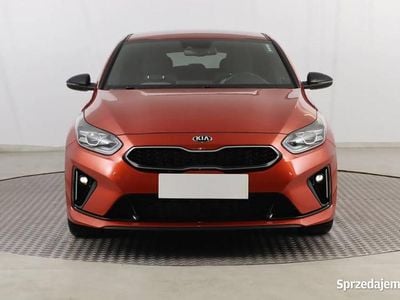 Używany Kia ProCeed 140 KM (102 kW) 2020 Pomarańczowy Kombi