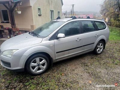 używany Ford Focus mk2 1.6b 2005