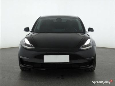 Czarny Używany 2019 Tesla Model 3 Sedan/Limuzyna | 89 999 zł