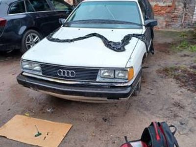 Audi 100