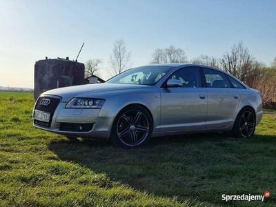 Używany Audi A6 Ambiente 2004 Srebrny Sedan/Limuzyna