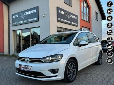 Biały Używany 2017 VW Golf Sportsvan Minivan | 45 900 zł