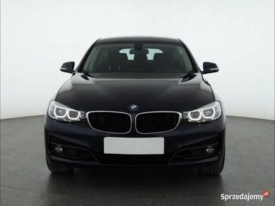 Niebieski Używany 2018 BMW 320 Gran Turismo Sedan/Limuzyna | 83 999 zł