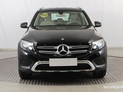 Używany Mercedes GLC250 211 KM (155 kW) 2016 Czarny SUV