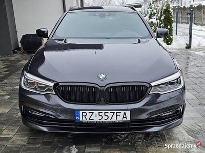 Używany BMW 525 Sport Line 2017 Szary Kombi