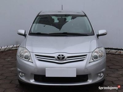 Używany Toyota Auris 2012 Srebrny Hatchback