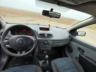 Używany Renault Clio II 2006 Szary Hatchback
