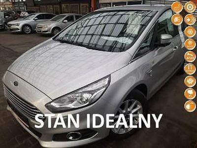 Srebrny Używany 2018 Ford S-MAX S Minivan | 63 950 zł (Drogi)