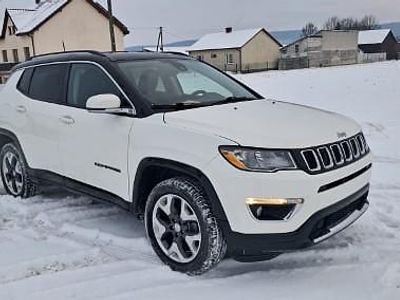 Używany Jeep Compass Limited 178 KM (130 kW) 2020 Biały SUV
