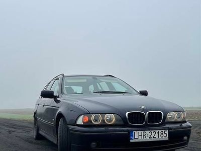 Granatowy Używany 2003 BMW 530 Exclusive Kombi | 7700 zł (Super Cena)