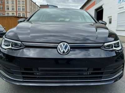 używany VW Golf VIII 1.5dm 130KM 2020r. 26 000km