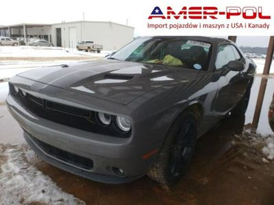 używany Dodge Challenger 3.6dm 305KM 2018r. 60 000km