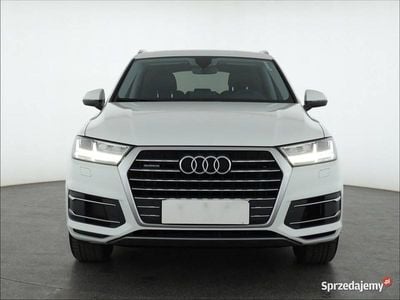 Biały Używany 2018 Audi Q7 SUV | 111 499 zł