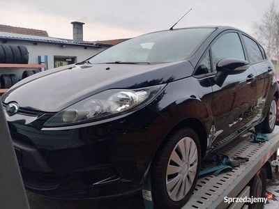 używany Ford Fiesta MK7 1.2 benzyna 2010 rok przebieg 117 tys polecam